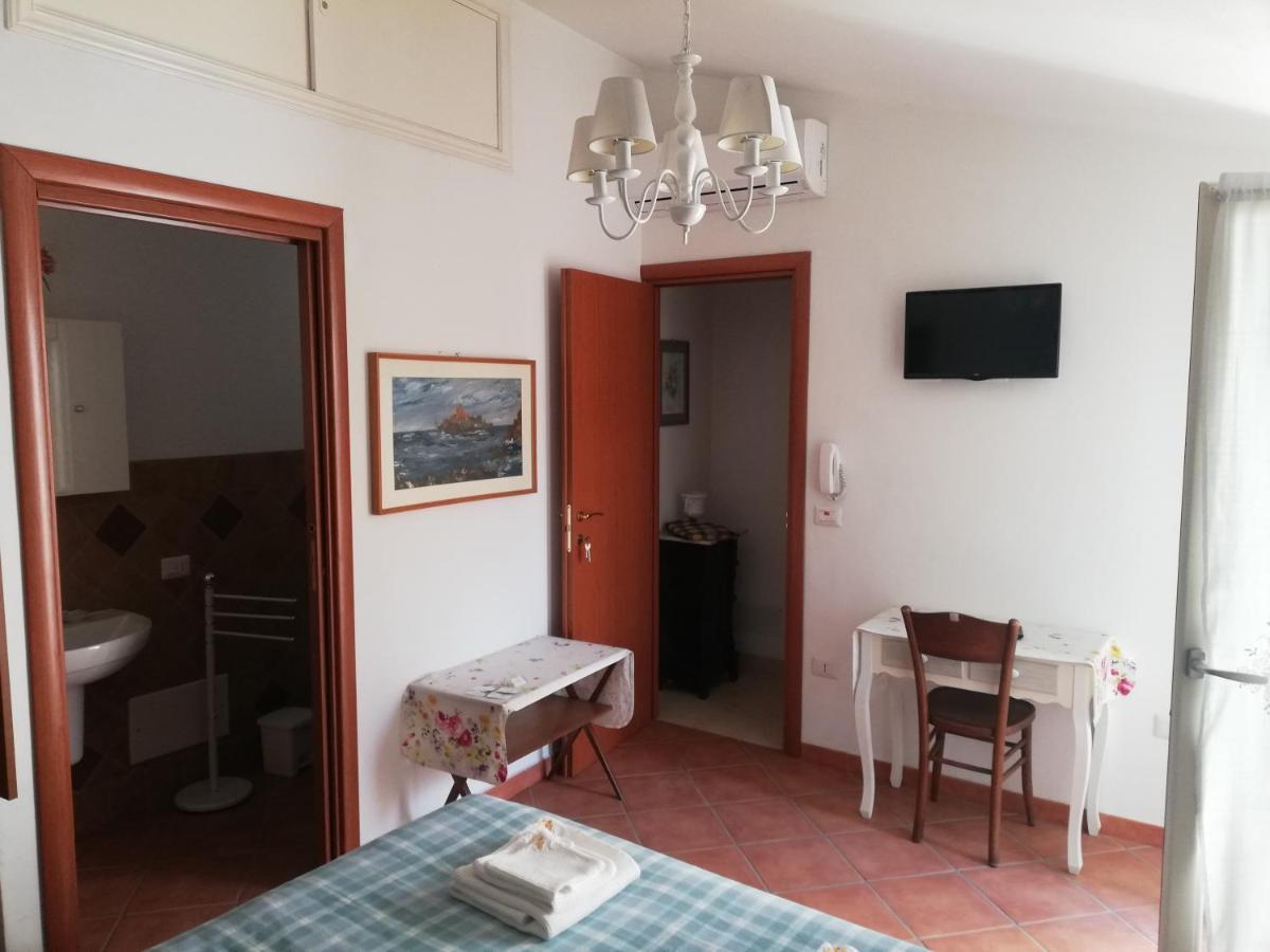 Ex B&B La Bicocca - Via Umberto 15, Iun S1733 Sorso Eksteriør bilde