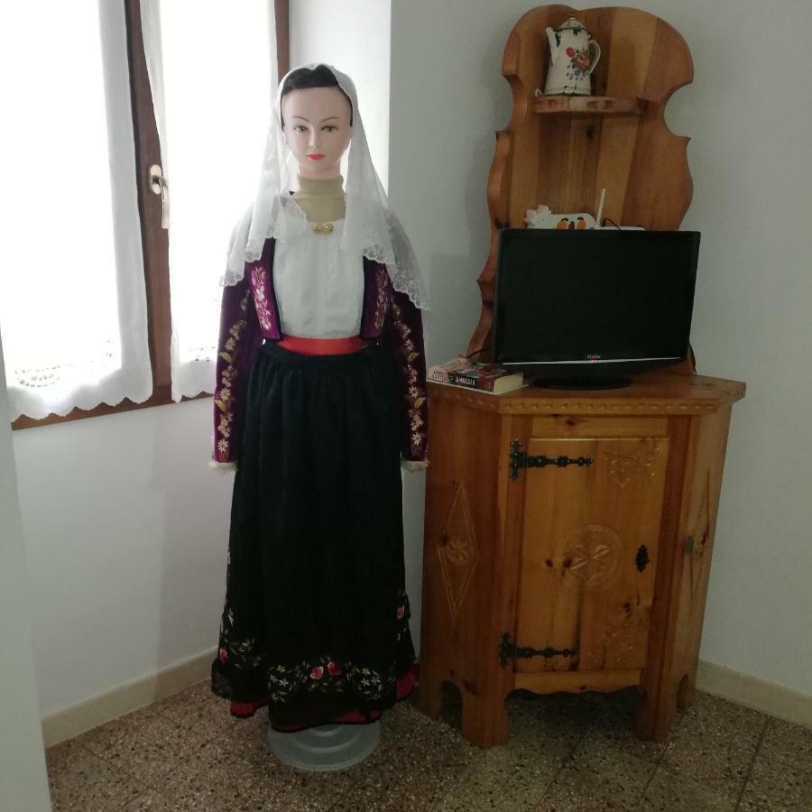 Ex B&B La Bicocca - Via Umberto 15, Iun S1733 Sorso Eksteriør bilde